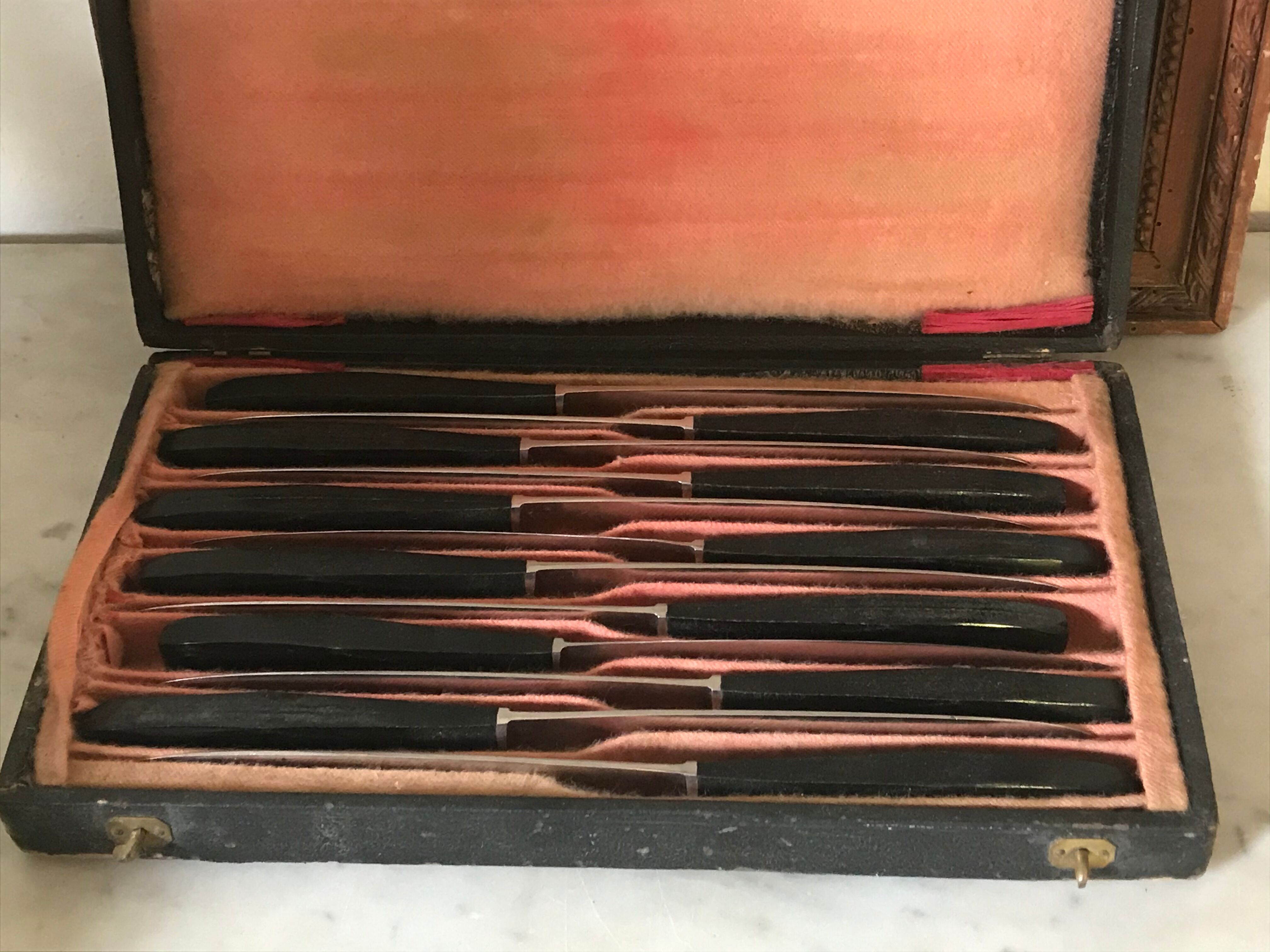Ebony sleeve knives