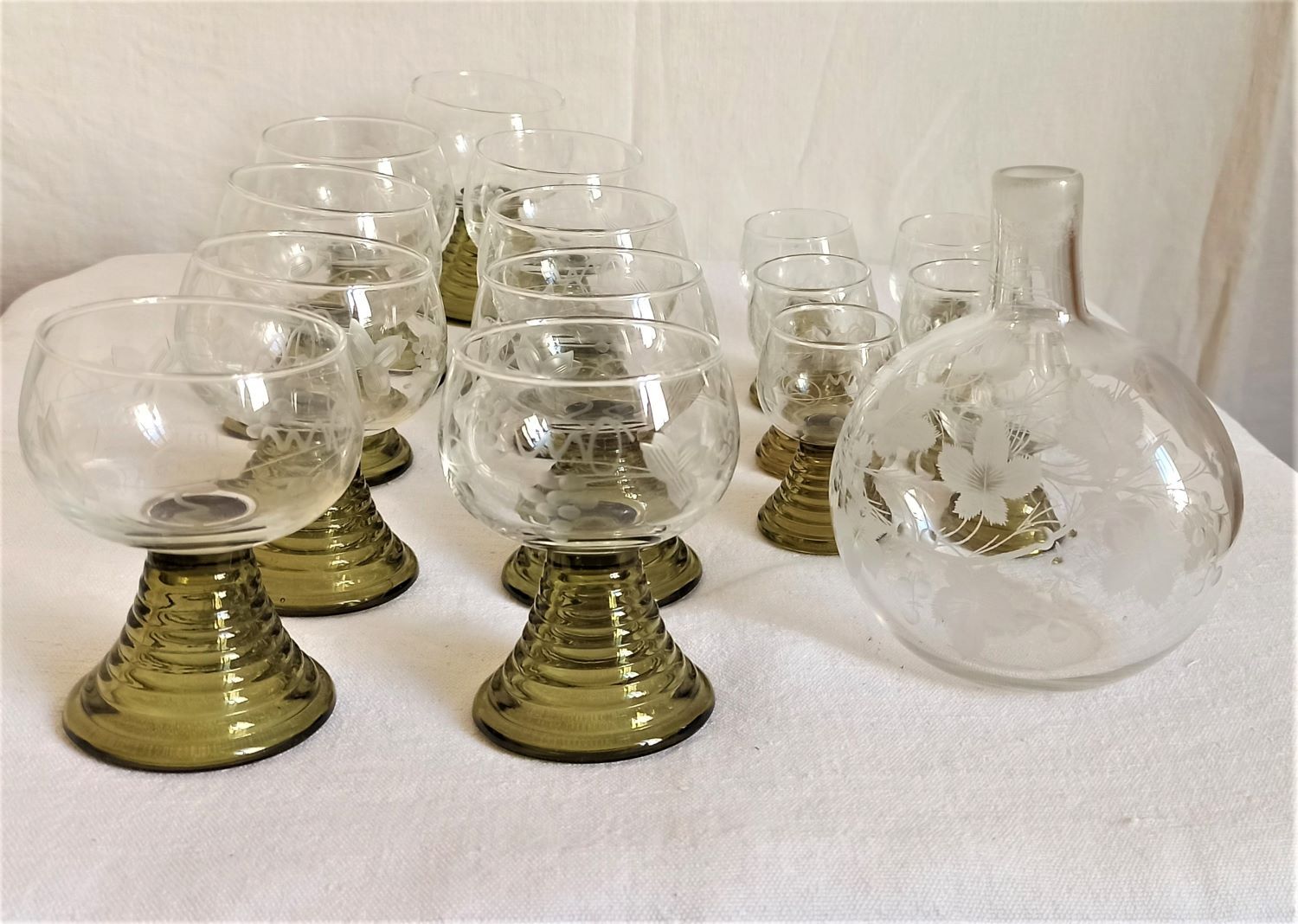 Wine service and liqueur Alsace 30 Glasses - carafe