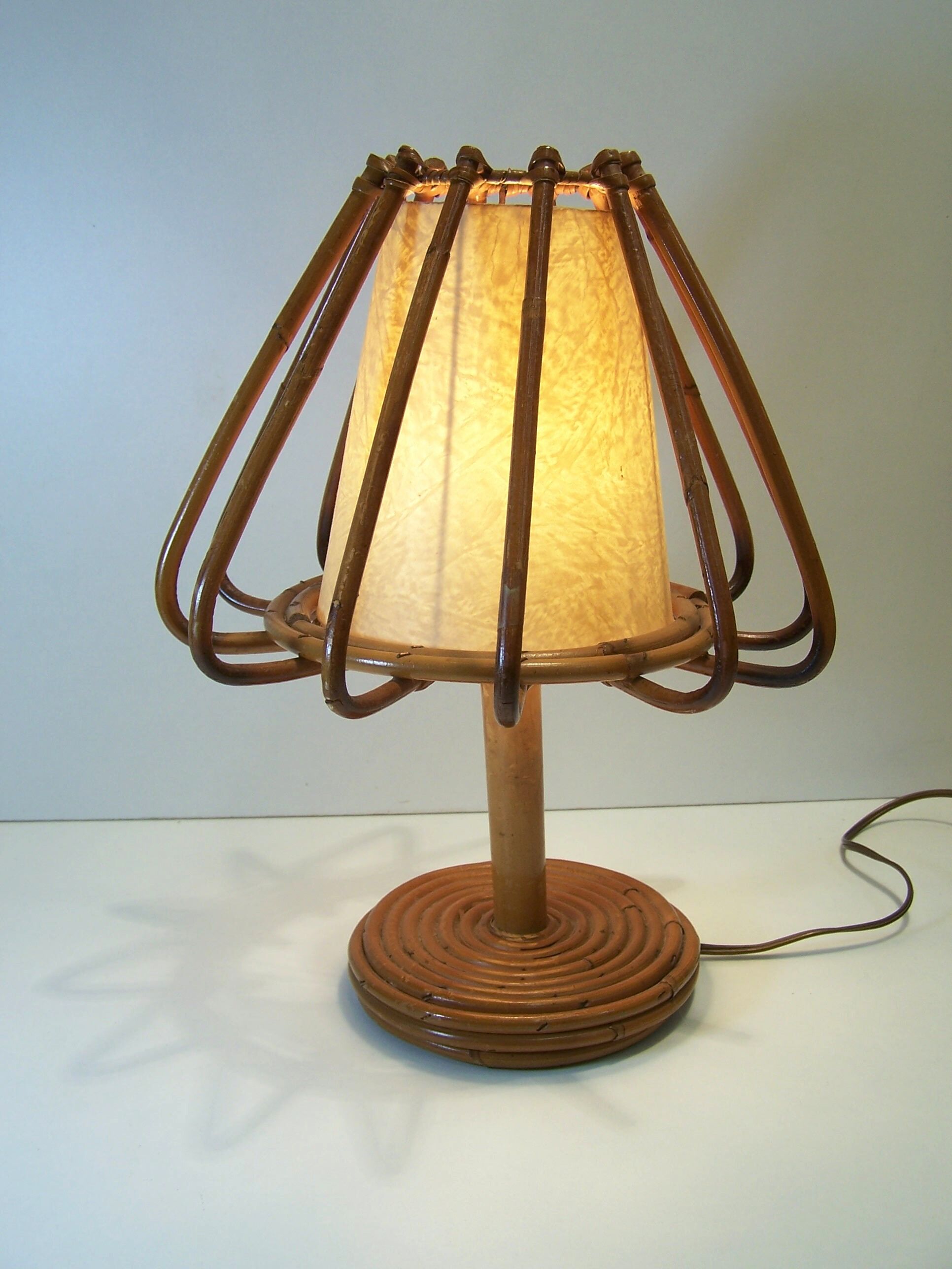 Lamp rattan