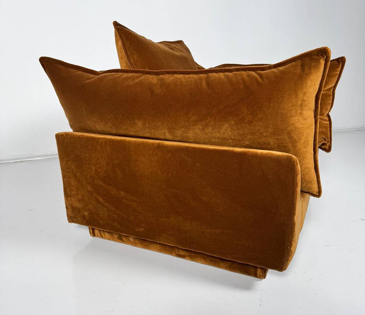 Mid-Century Modern Pair of Armchairs "Cado" by Gunnar Gravesen