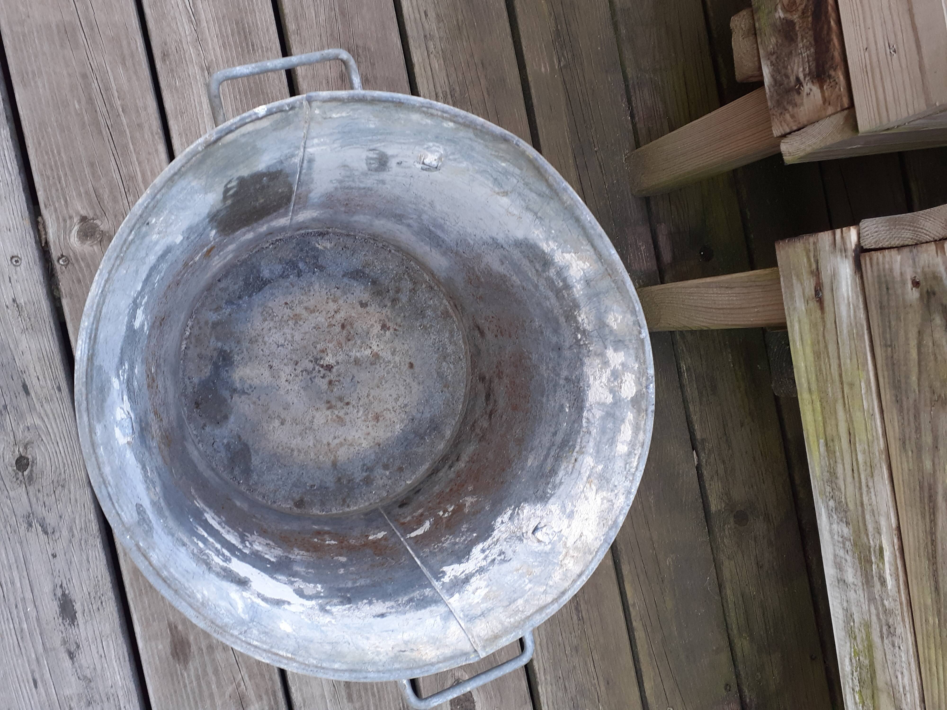 Vintage zinc bucket