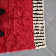Tapis en laine naturel traditionnelle à motifs colorés taille 2/3 m