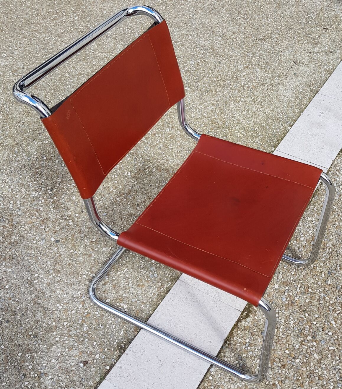 Pairs of Marcel Breuer chairs b33 camel.
