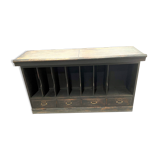 Shop counter