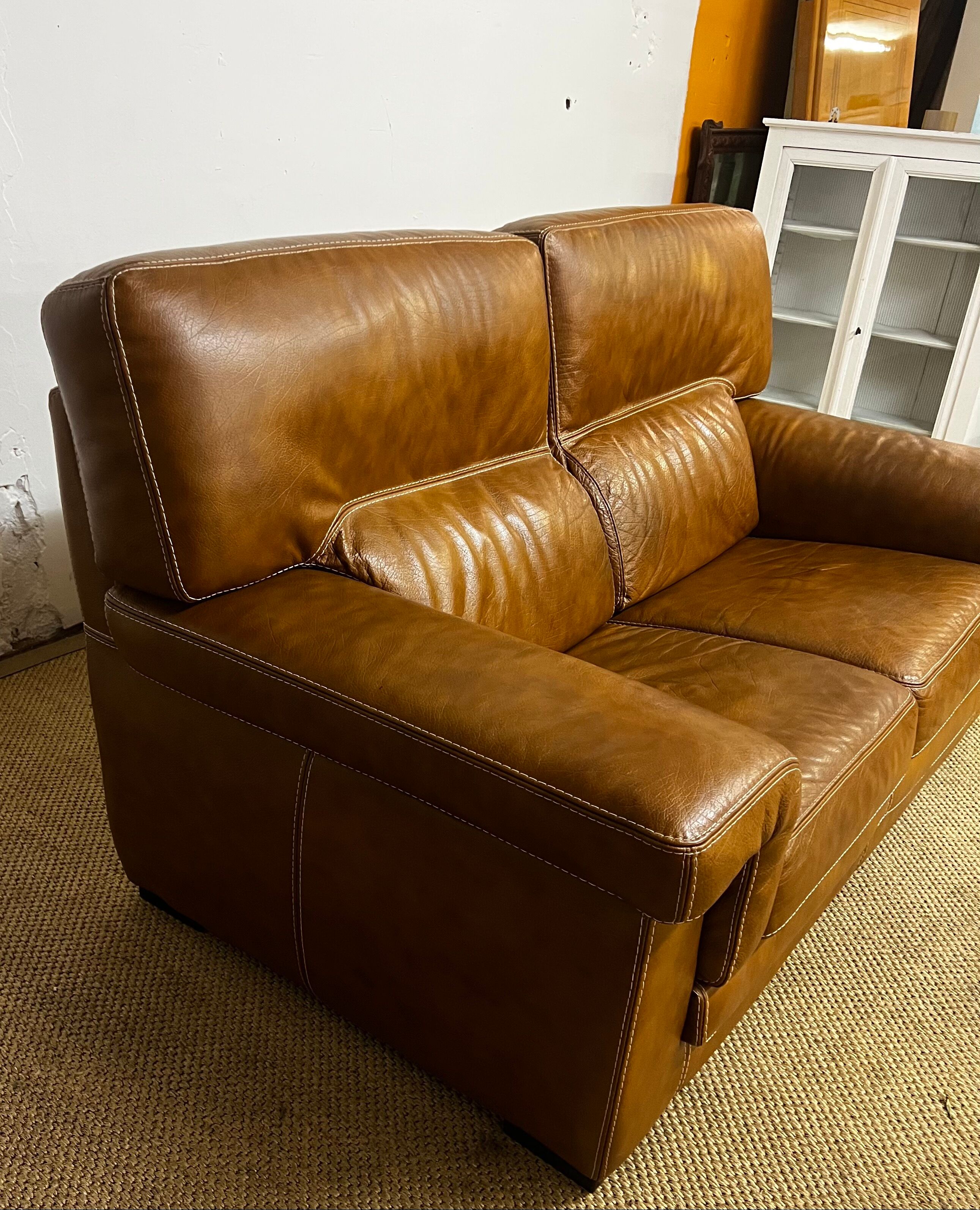 2-seater leather sofa