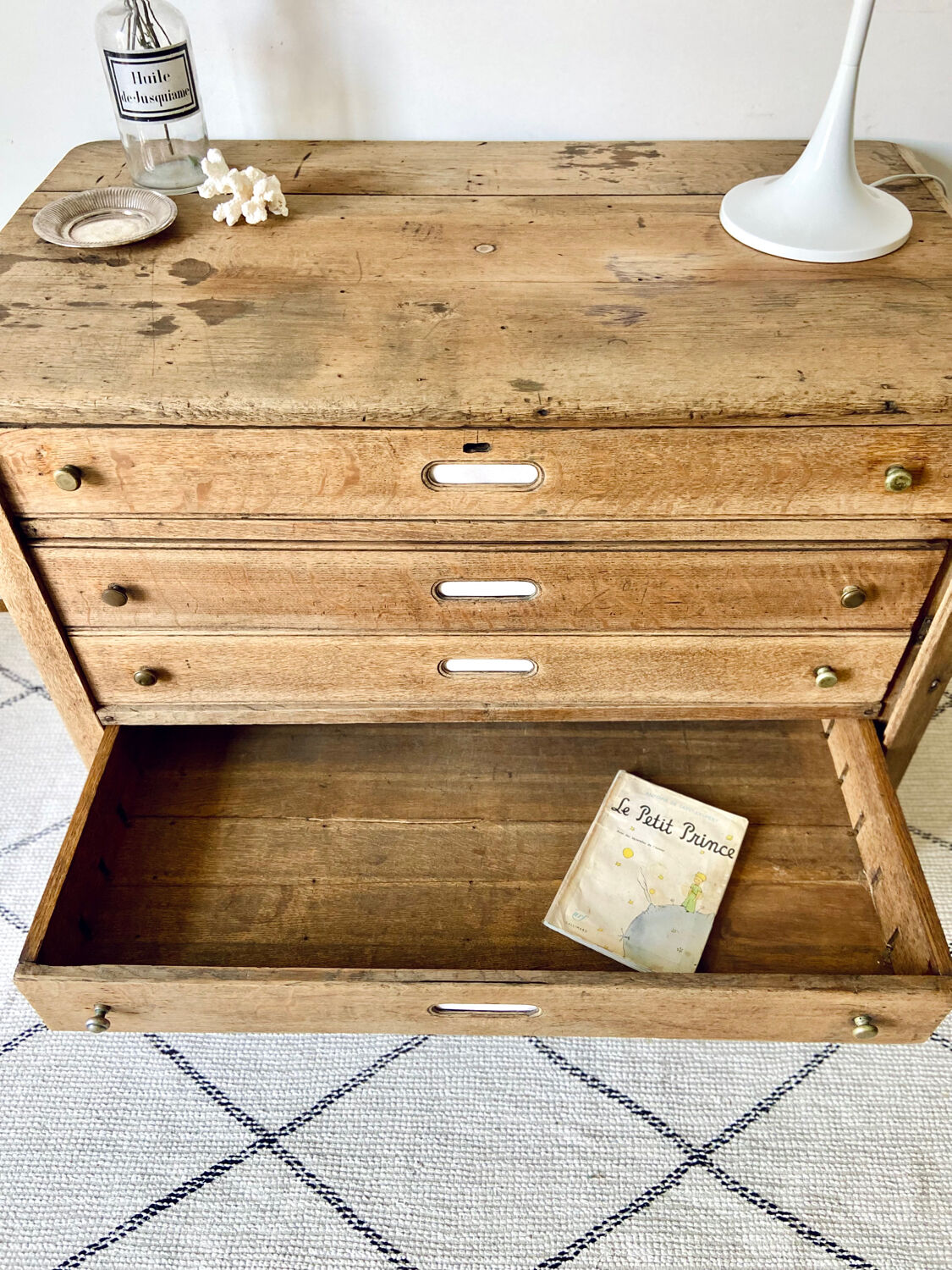 Oak professional furniture - Chest of drawers