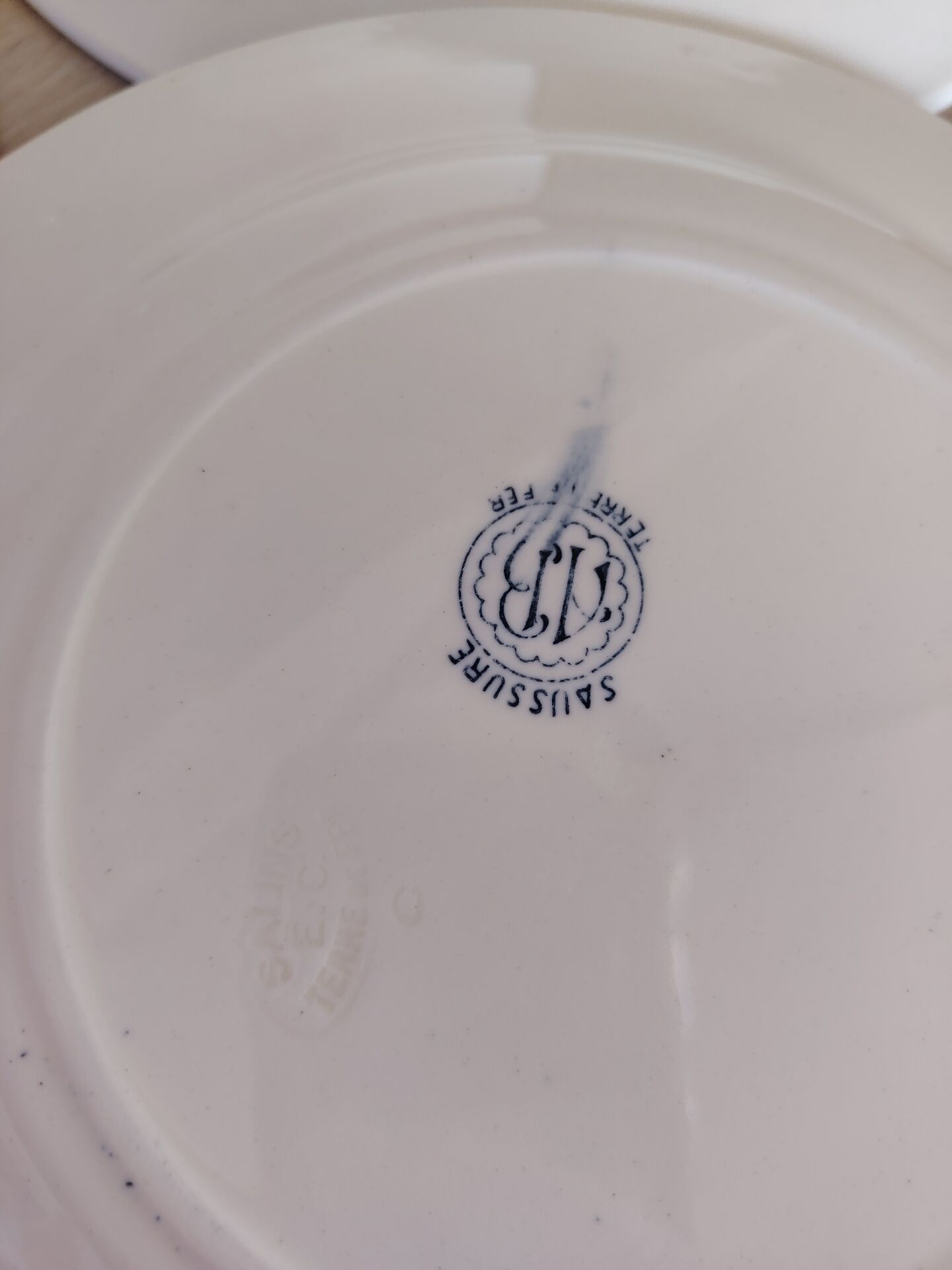 4 deep plates Saussure Ironstone