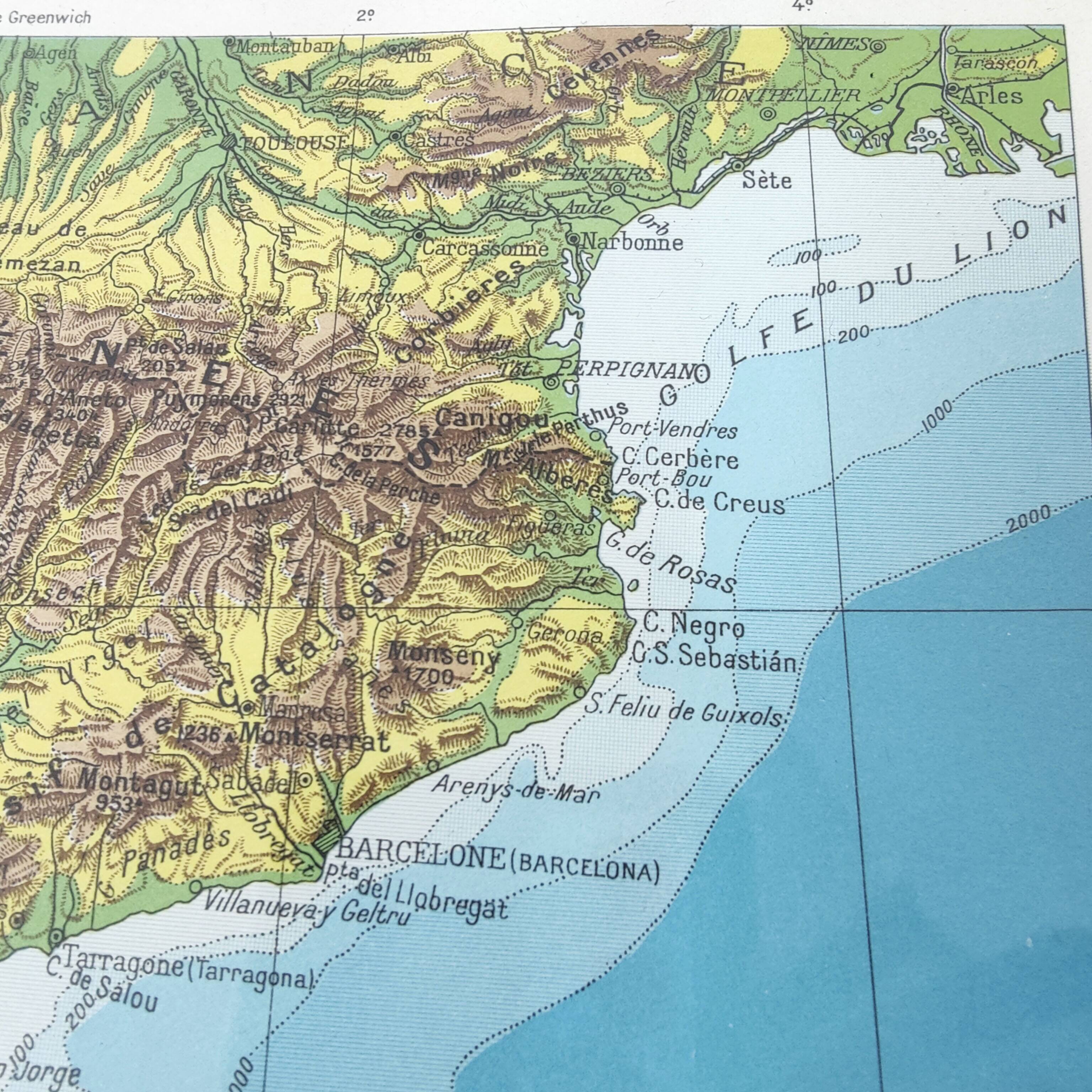 Spain and Portugal map in vintage colors 43x43cm from 1950