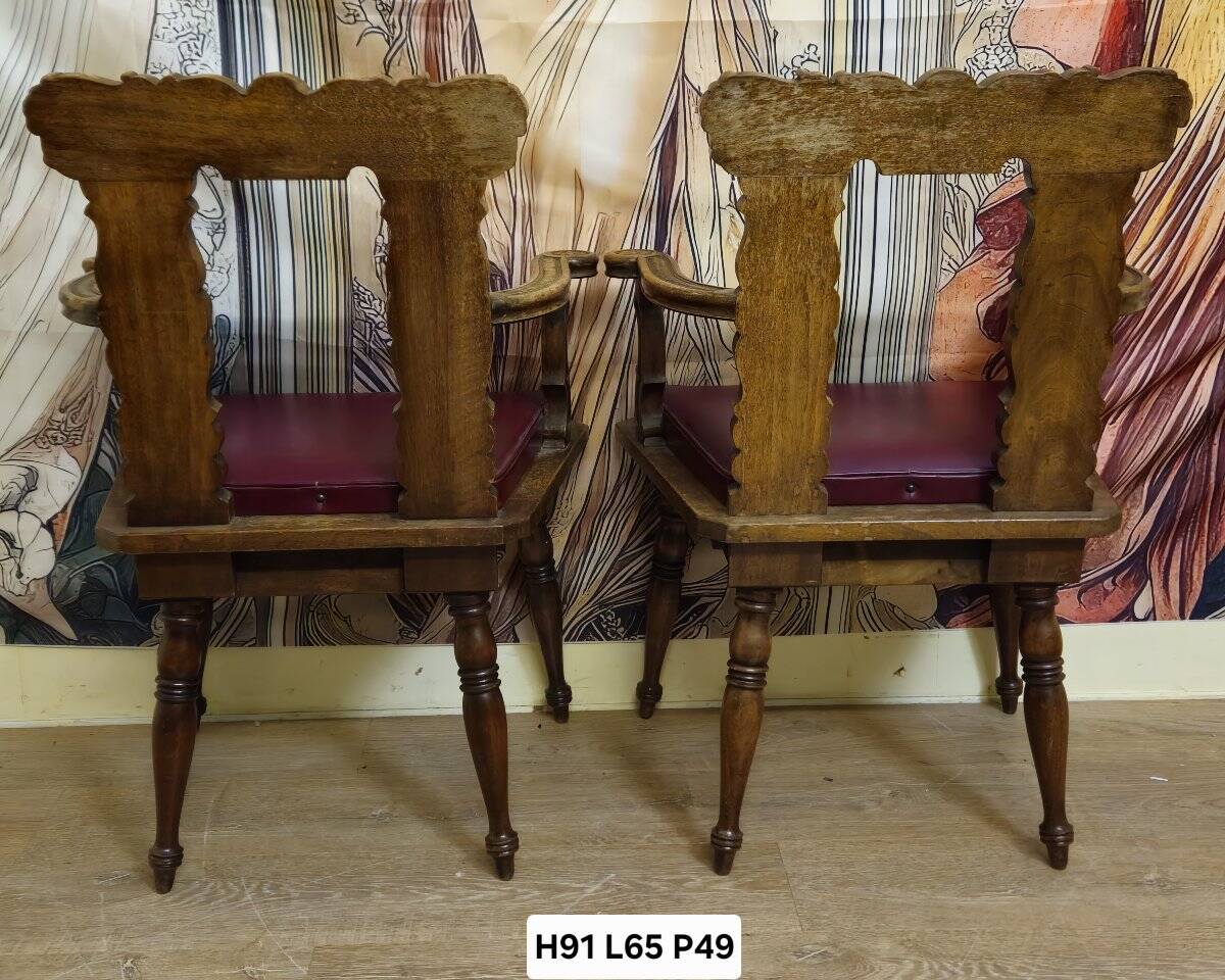 Pair of antique carved armchairs in Renaissance / Louis XIII / 19th century style.