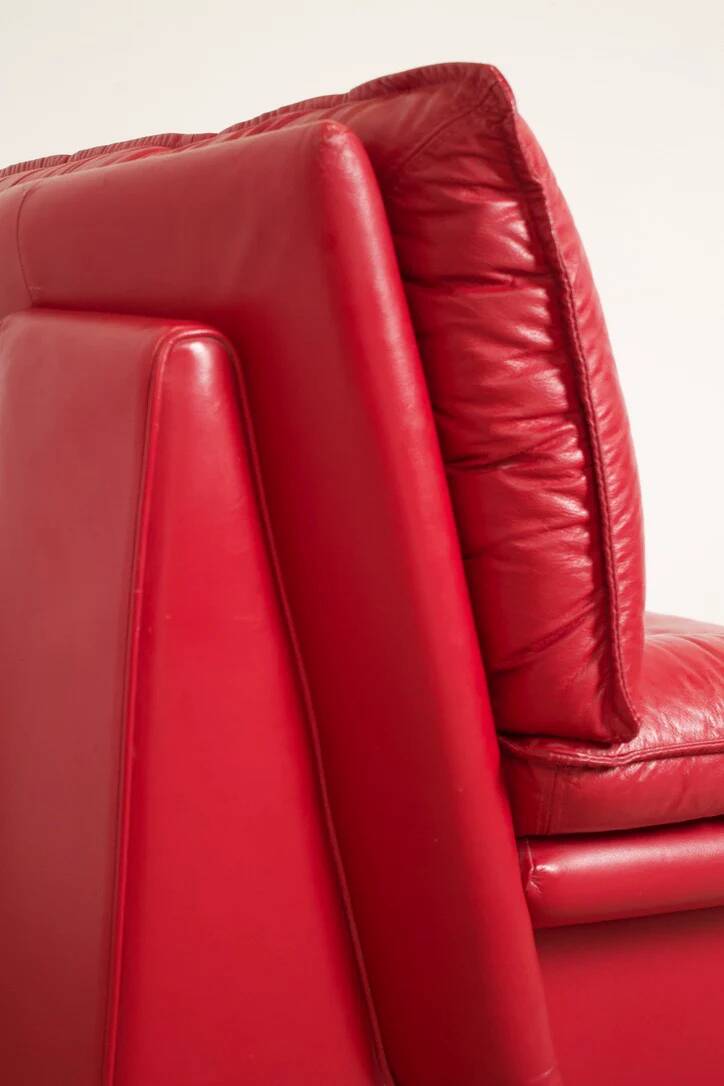 Vintage leather armchair "Ambassador", Nicoletti Salotti, Italy, 1980