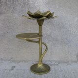 Water lily candle holder