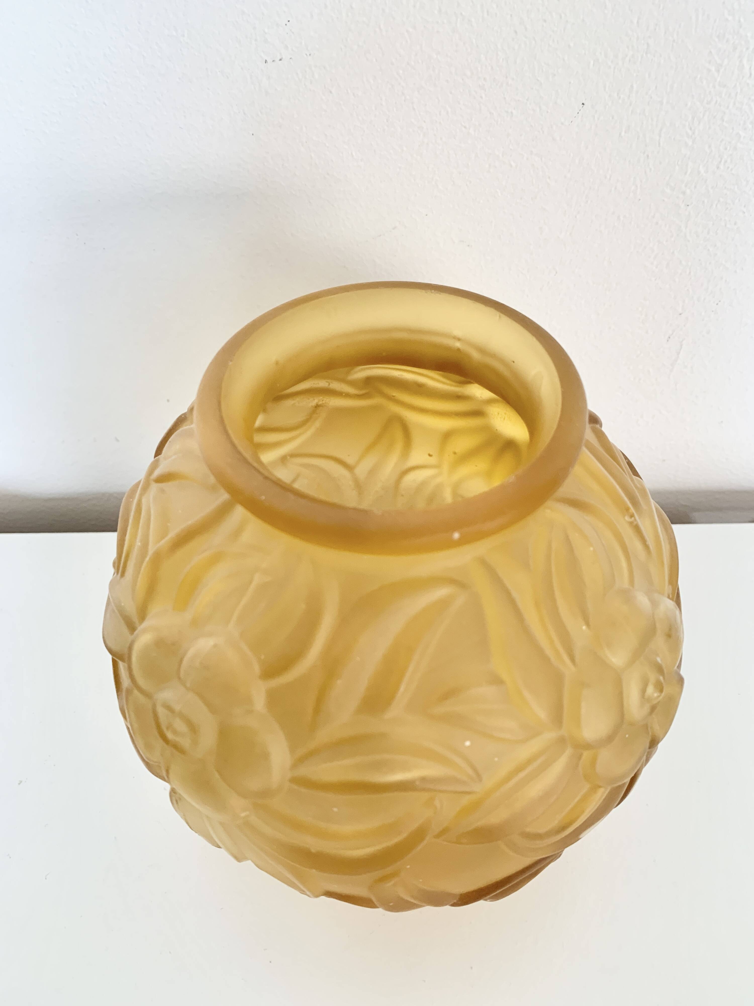 Art Deco orange moulded pressed glass round vase