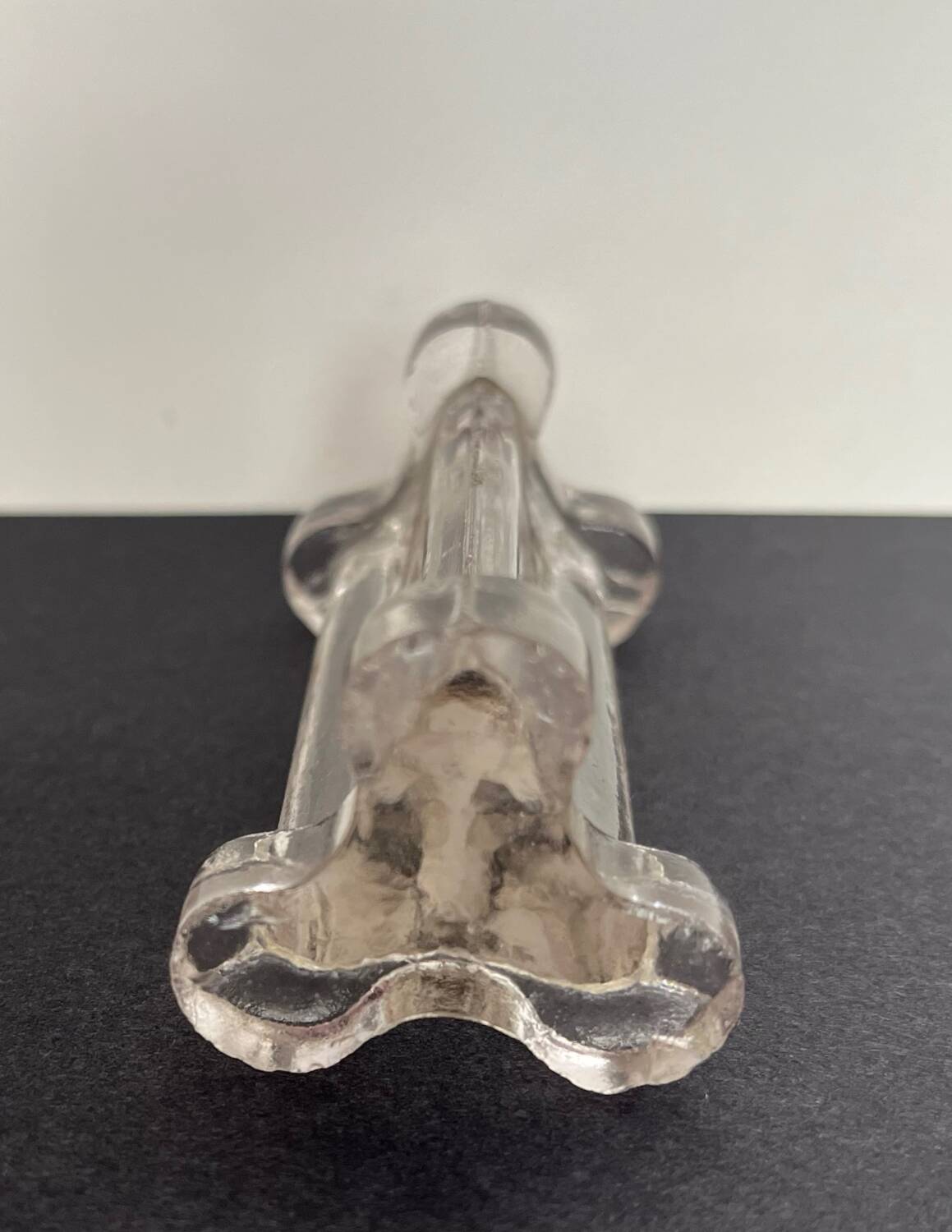 10 glass knife holders