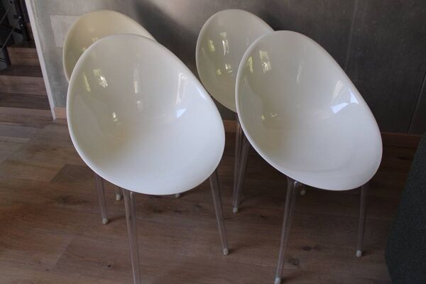 Lot de 4 chaises Mr Impossible Kartell blanche par Philippe STARCK