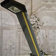 lampe de bureau halogène design des années 1980 de JD Aznar