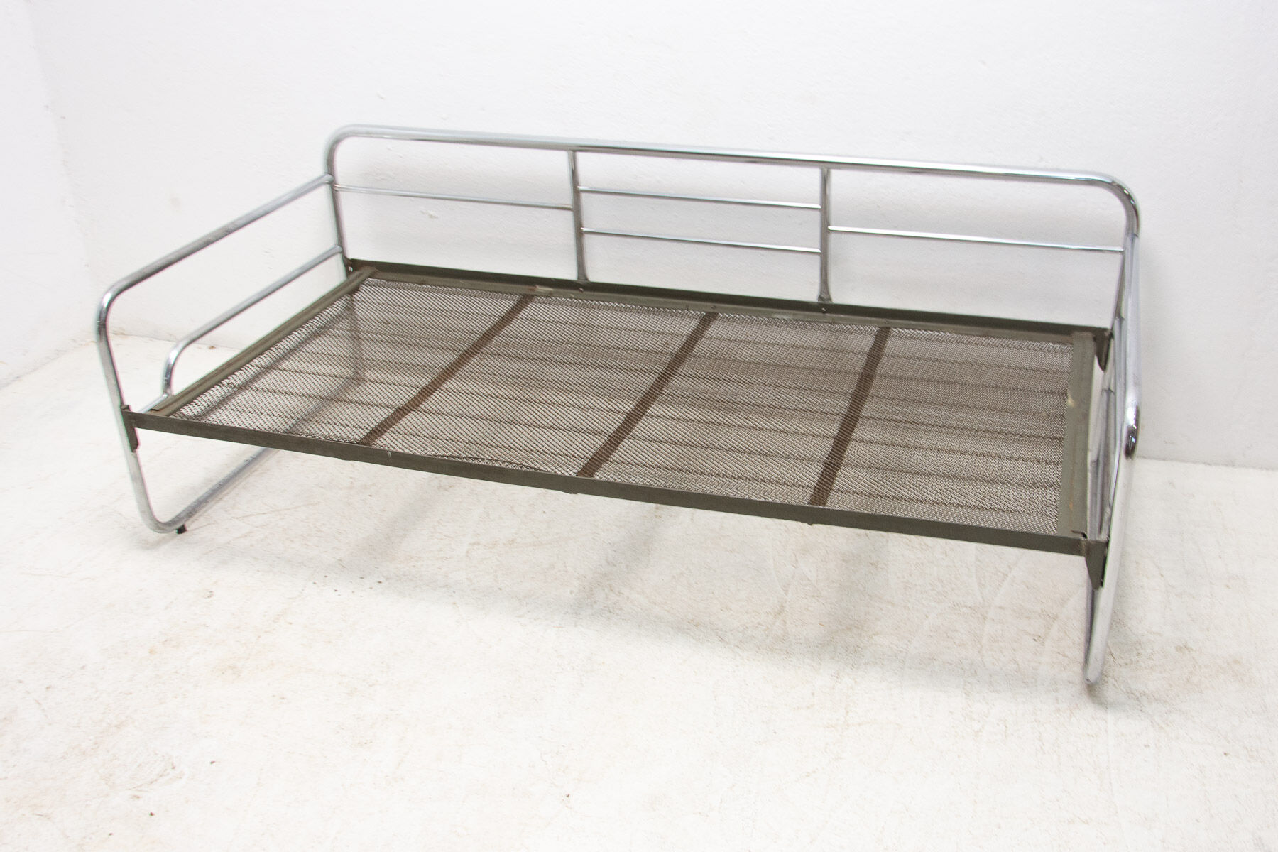Tubular steel Bauhaus sofa, 1930´s, Bohemia