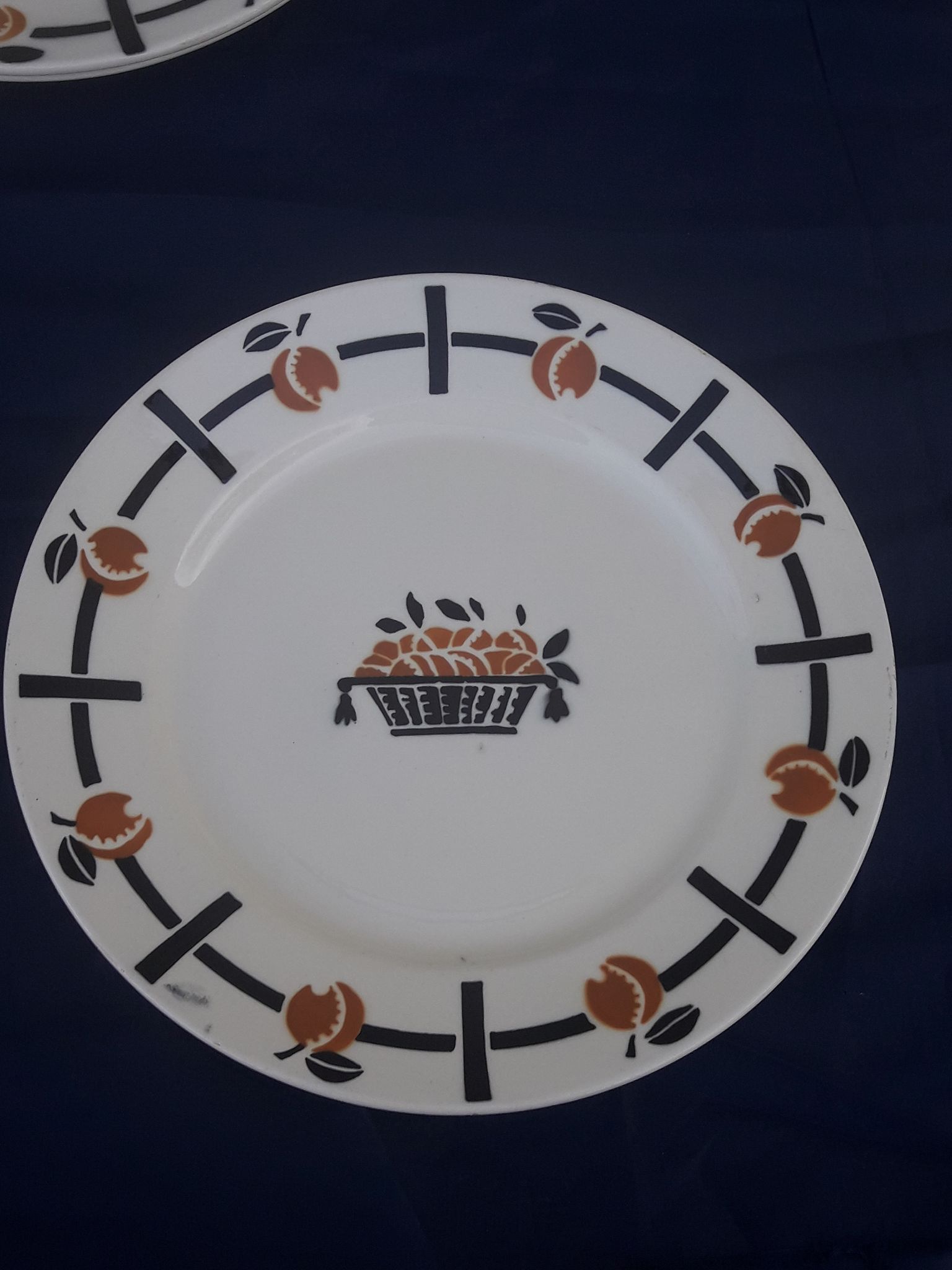 7 flat plates made of Earthenware from Badonviller DOC diam basket pattern 24 cm