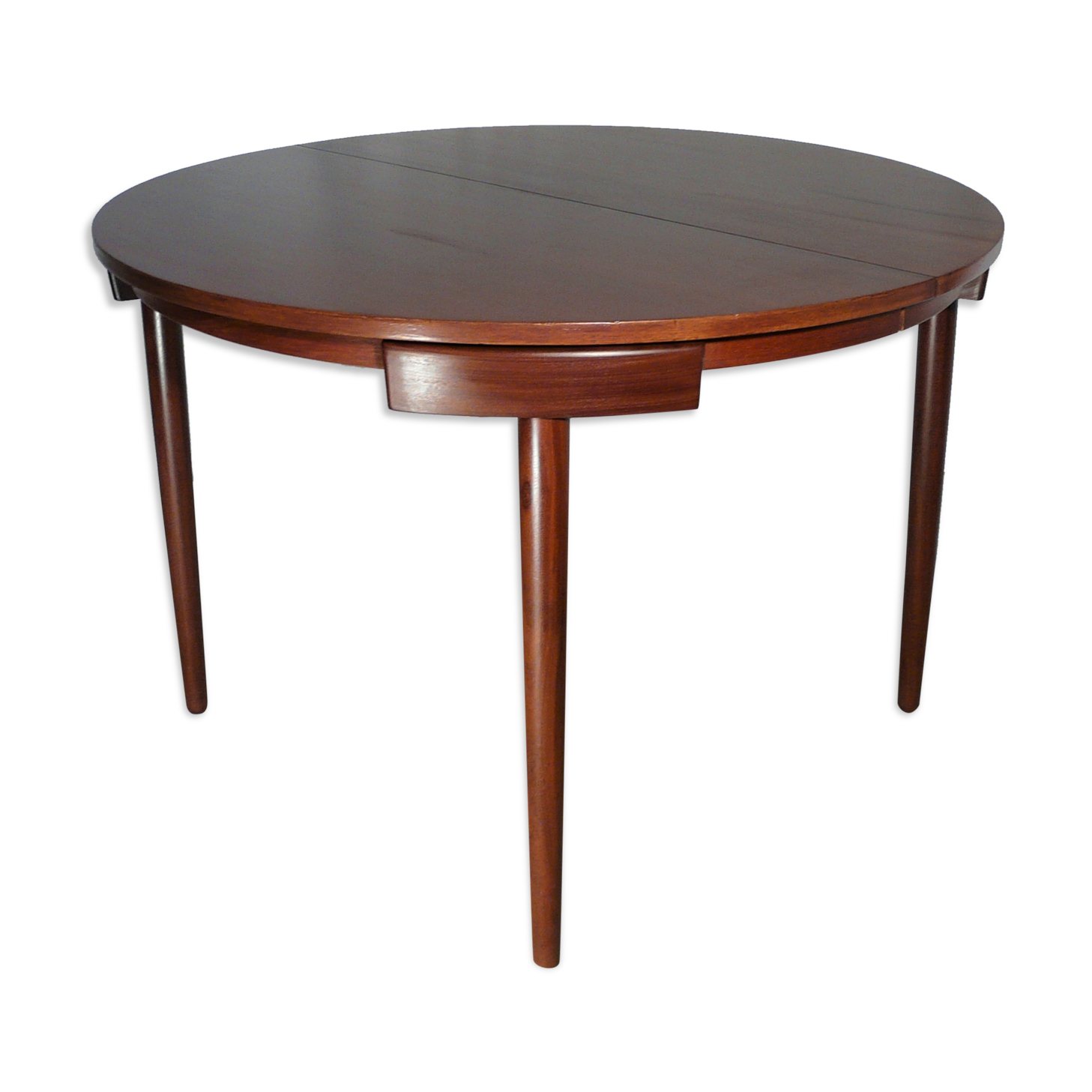 Scandinavian extendable round table Hans Olsen