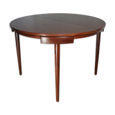 Scandinavian extendable round table Hans Olsen