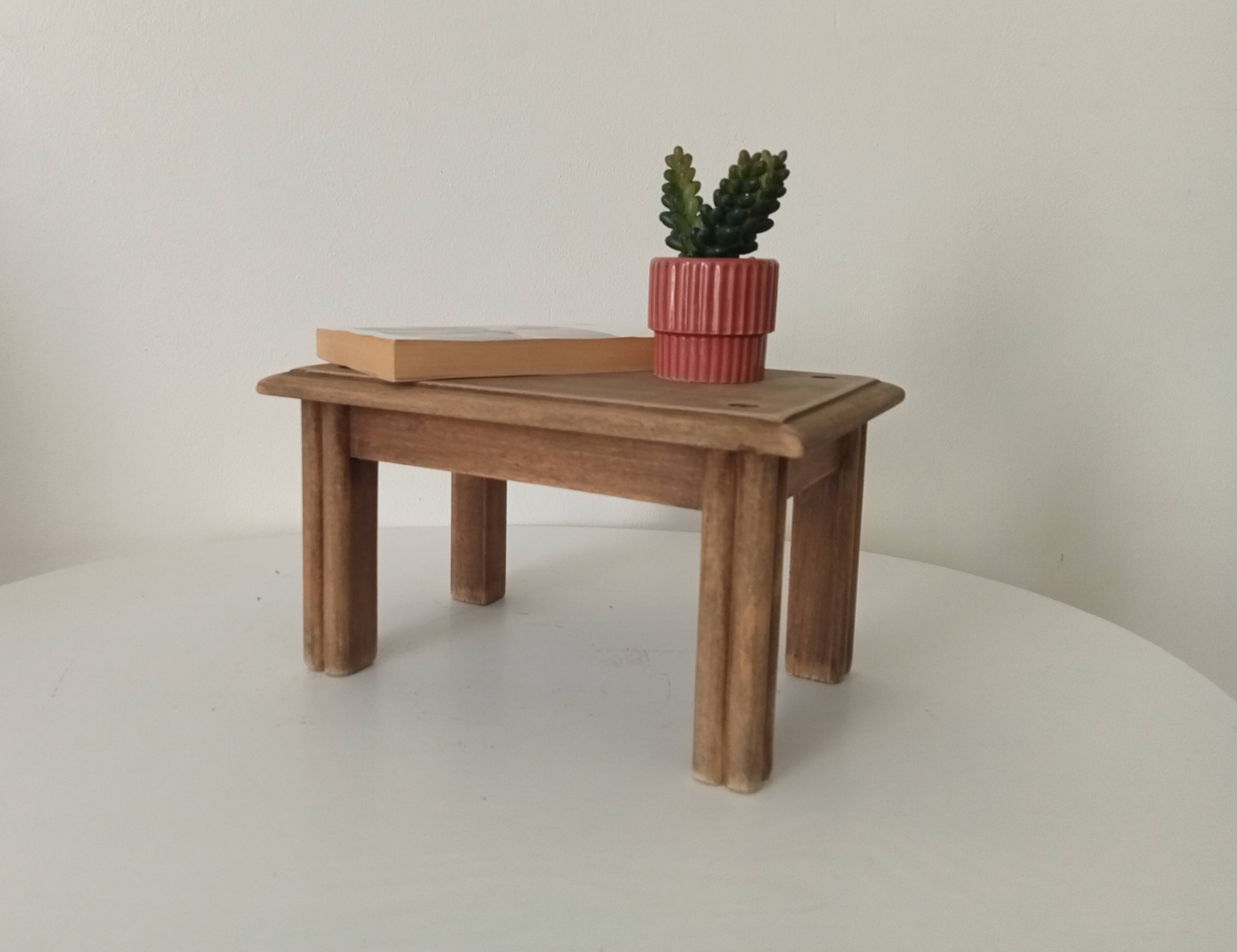 Small vintage oak plant stand stool