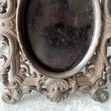 Porte photo napoleon 3 en bakelite noire a decor de chimeres
