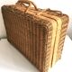 Valise ancienne en rotin