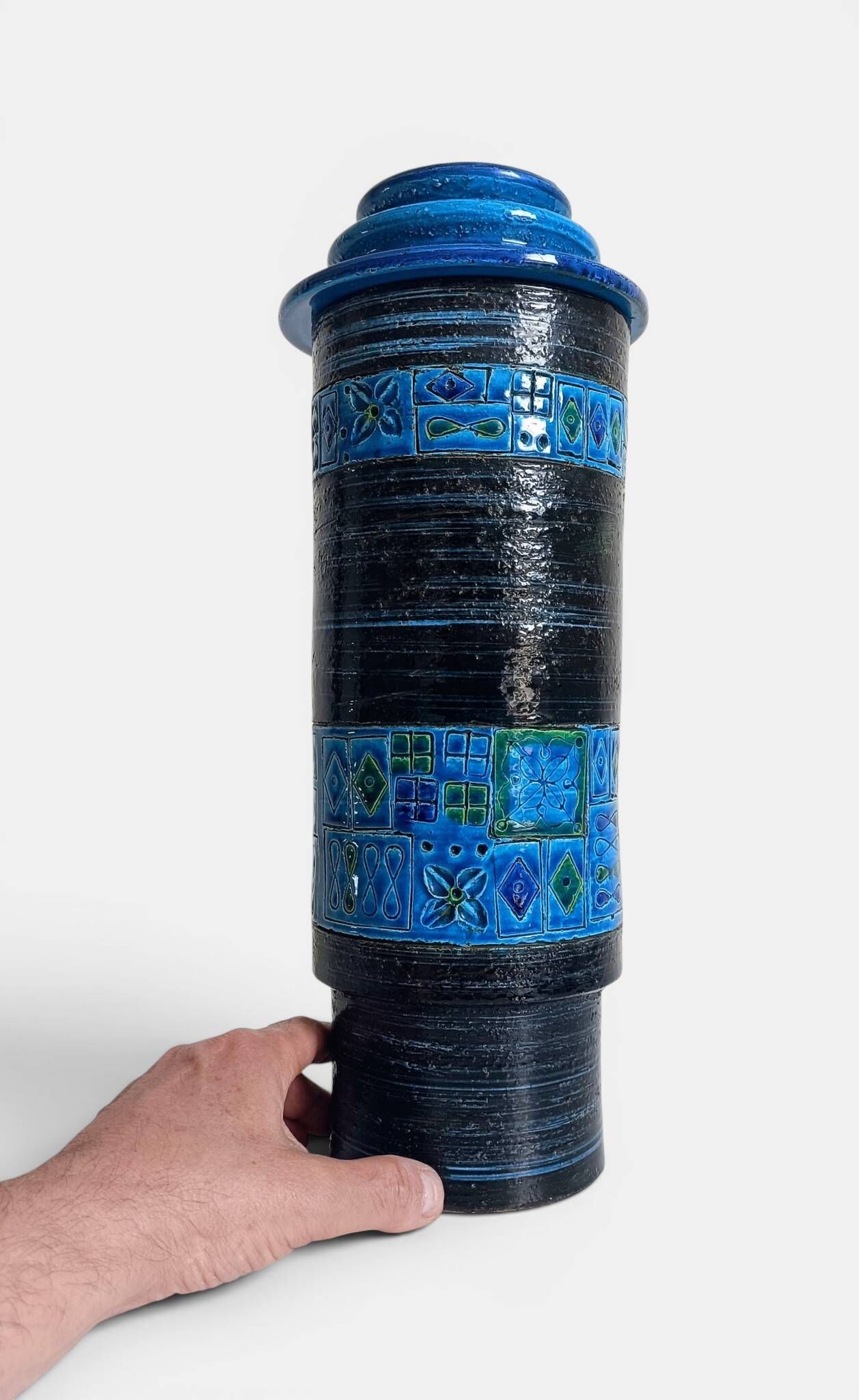 Bitossi by Aldo Londi Lidded XL Chamotte Vase, Handcrafted in Italy, C. 19