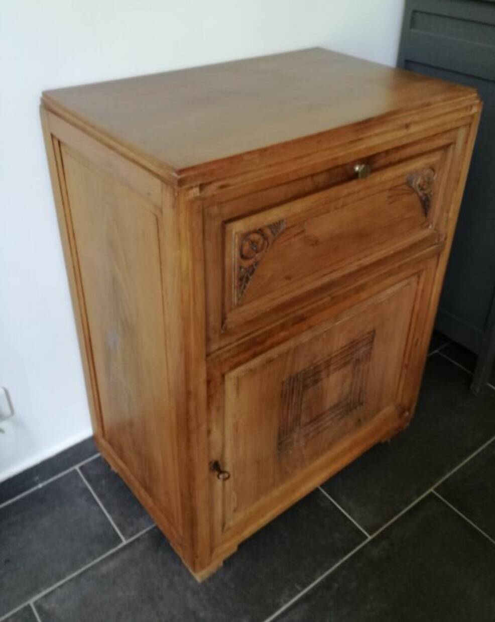 Art Deco low sideboard