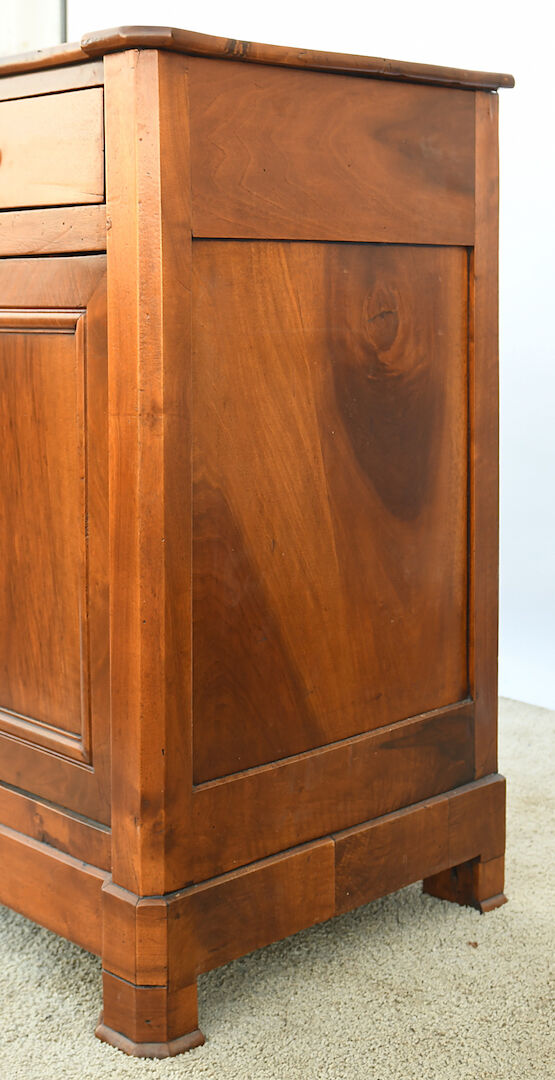 Oak and walnut sideboard