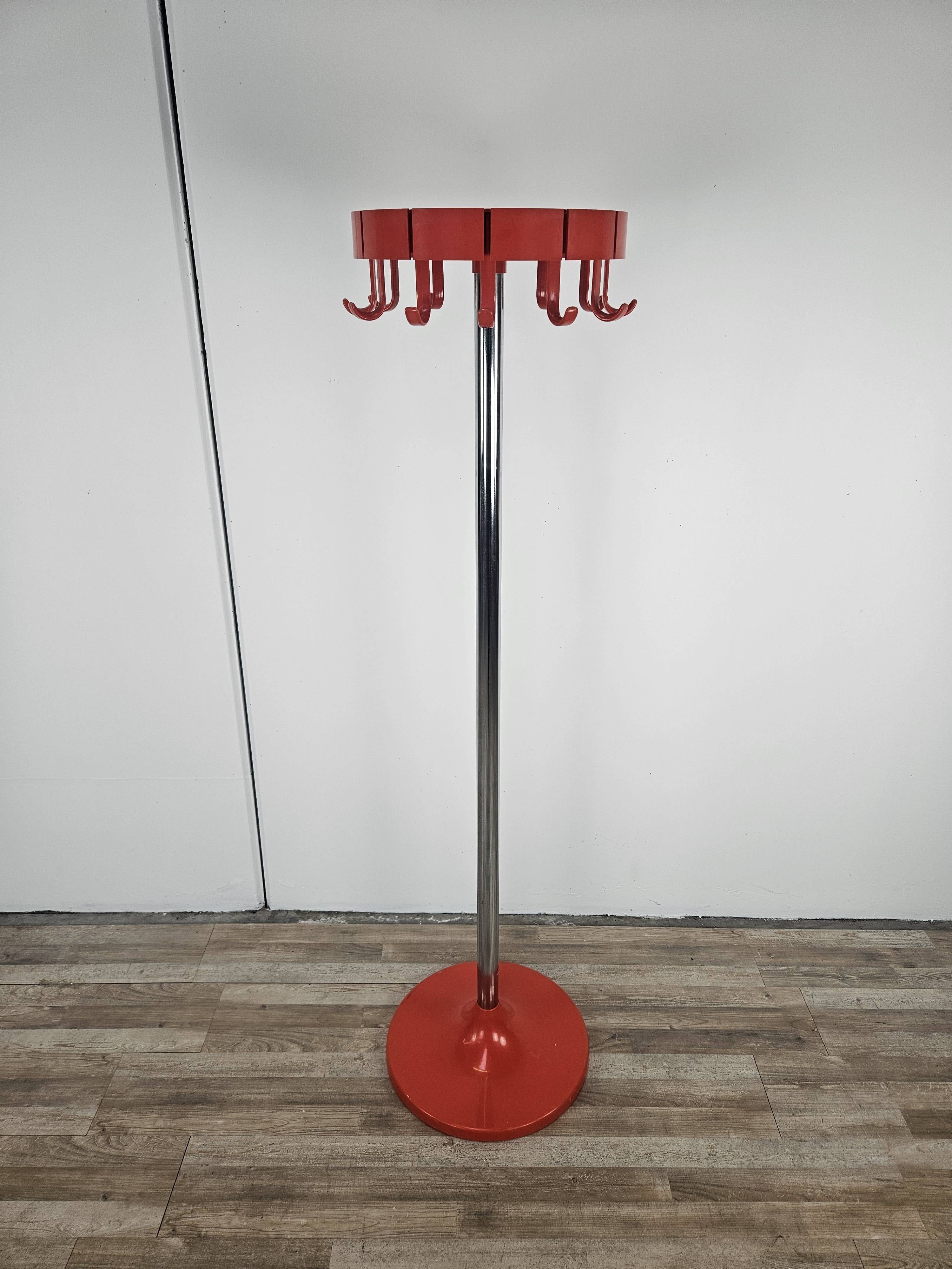 Space Age Plastic and Steel Coat Rack by Dal Vera from the 70s