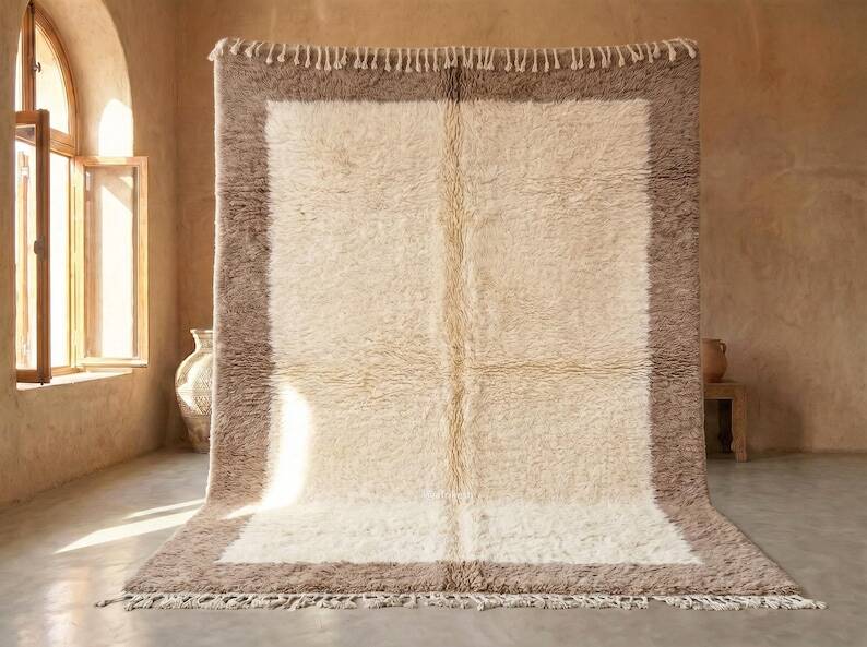 Handmade traditional Berber rug size 3/4 m
