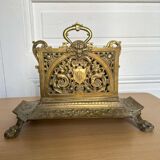 Porte courrier en laiton doré d'époque