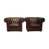 Paire de fauteuils chesterfield marron brun
