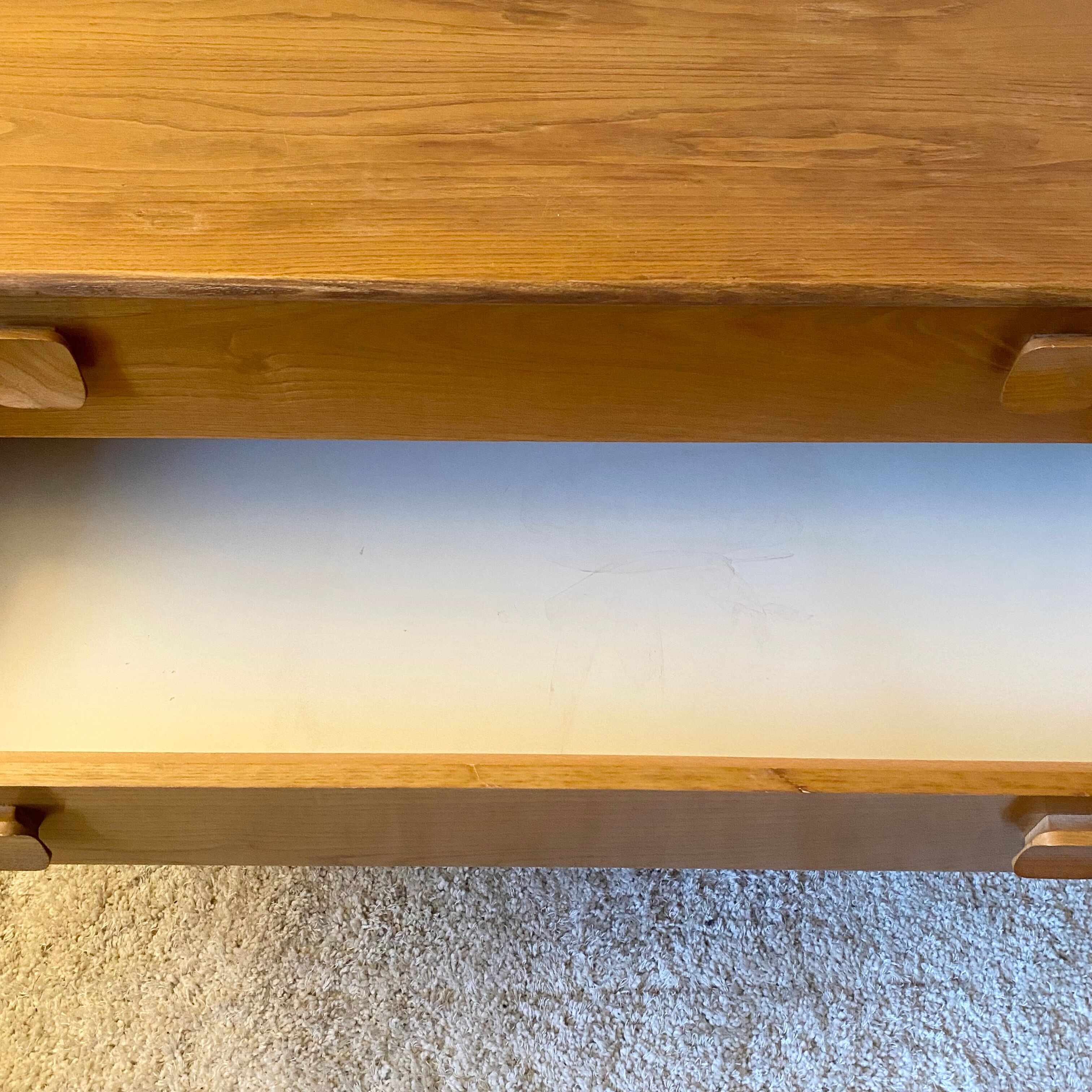 Scandinavian chest of drawers