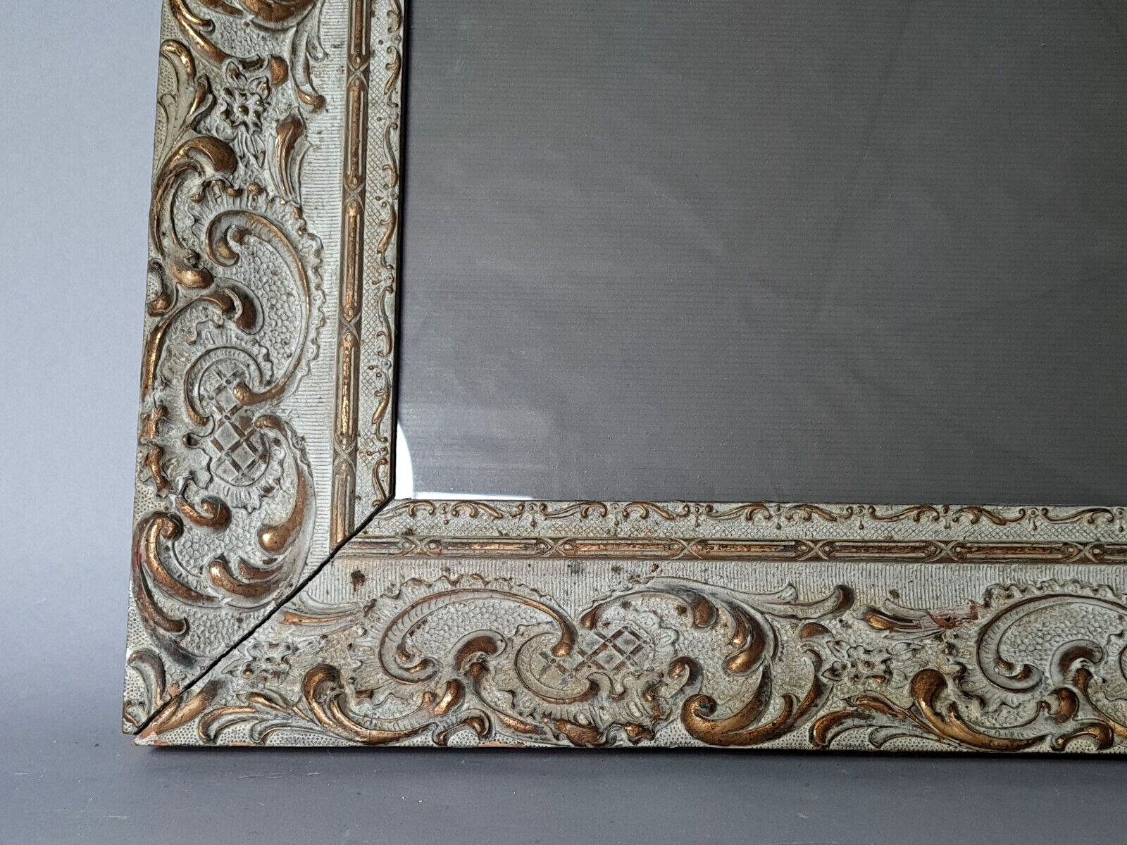Old frame patinated stucco wood 58x50 foliage 41x33 or 34 cm + glass SB183