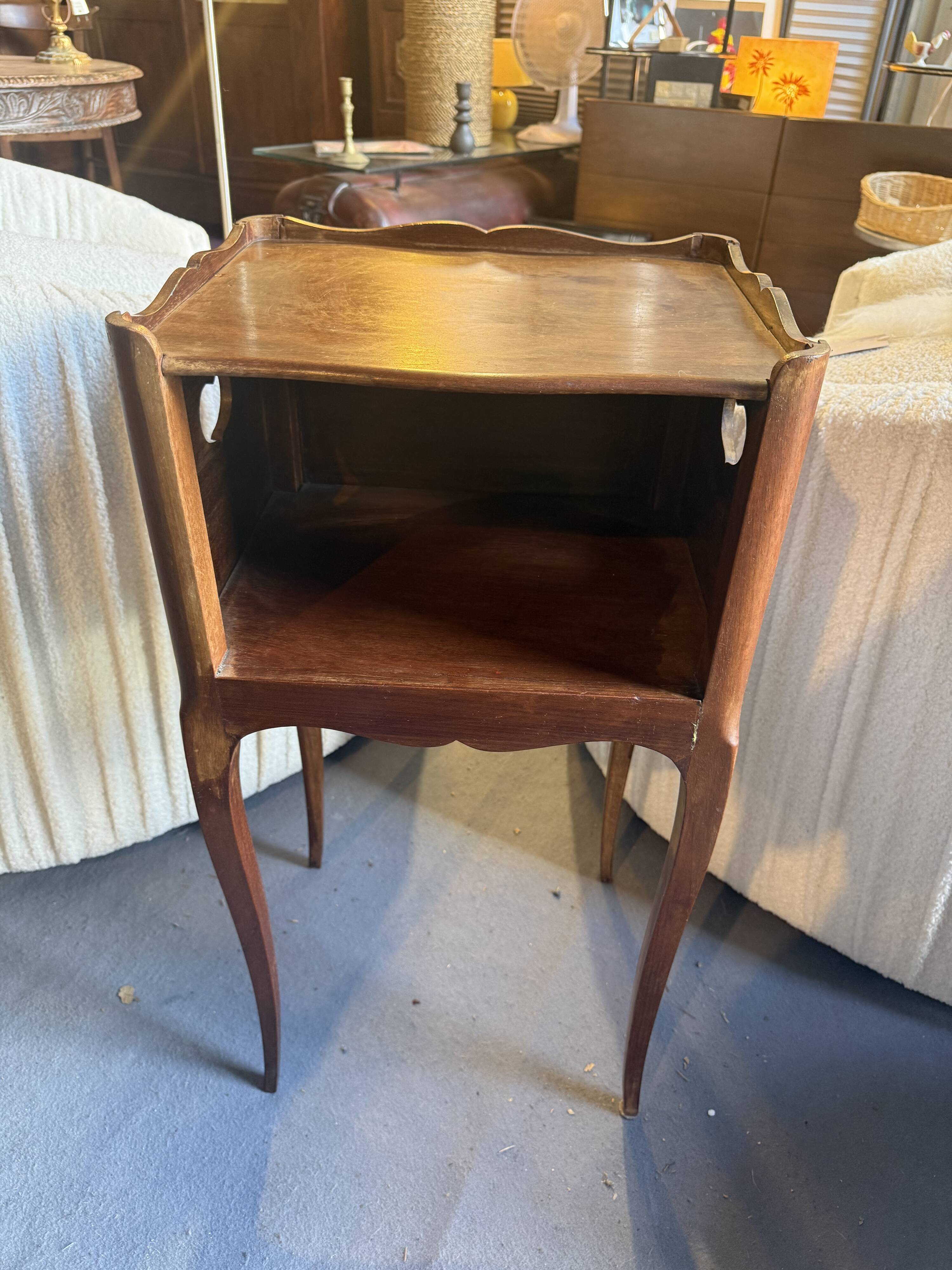 meuble d'appoint chevet 18ème
