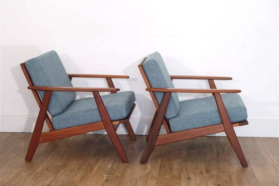 Paire de fauteuils danois en teck