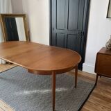 Table ronde extensible en bois de teck Scandinave signée, Danemark 1960