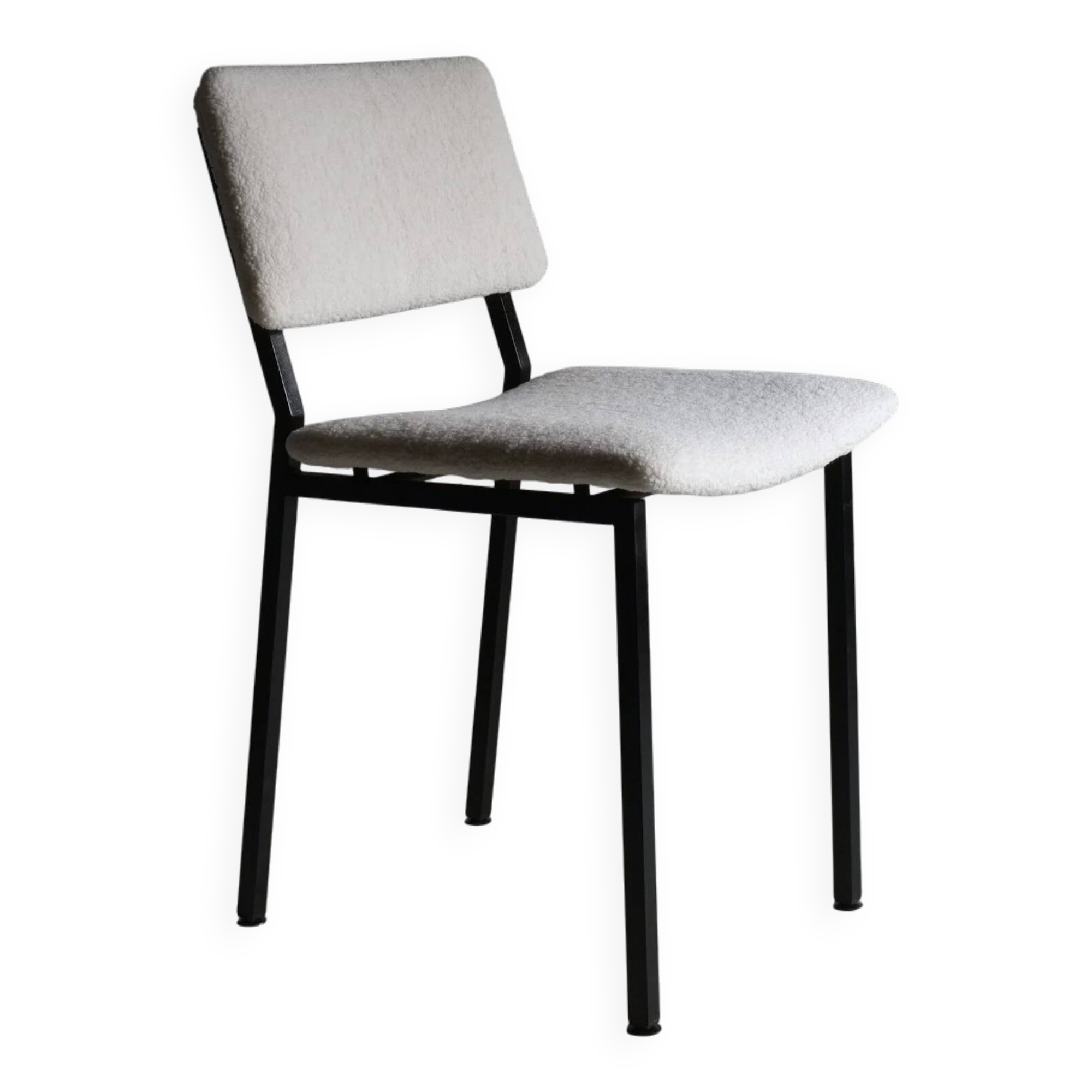 Chaise bouclée en métal noir | Kembo | Pays-Bas | Années 1960