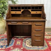 Bureau à cylindre en chêne