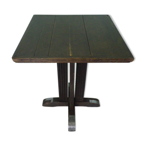 table en bois de bistro