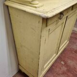 Ancien buffet de cuisine