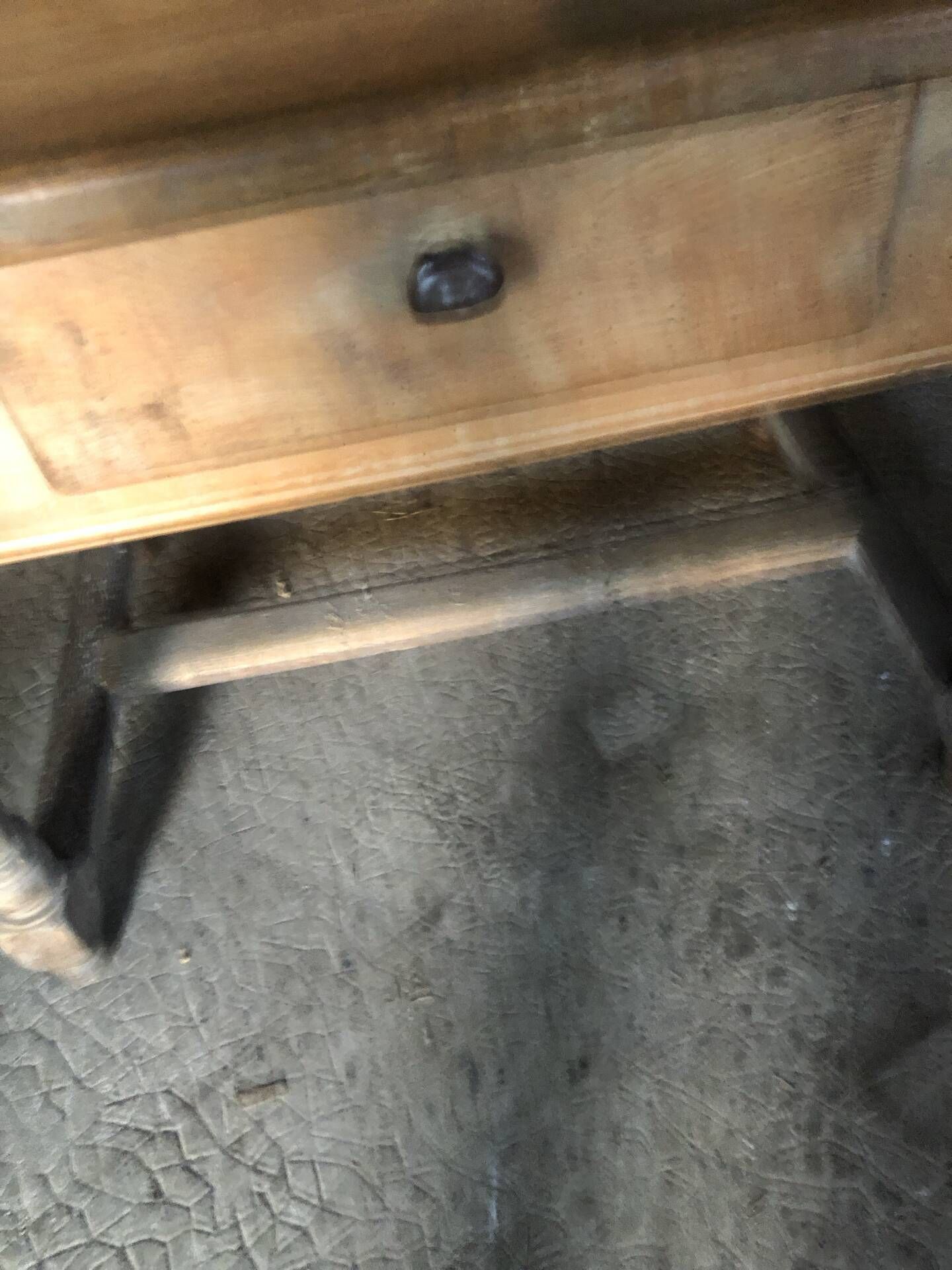 Farm table