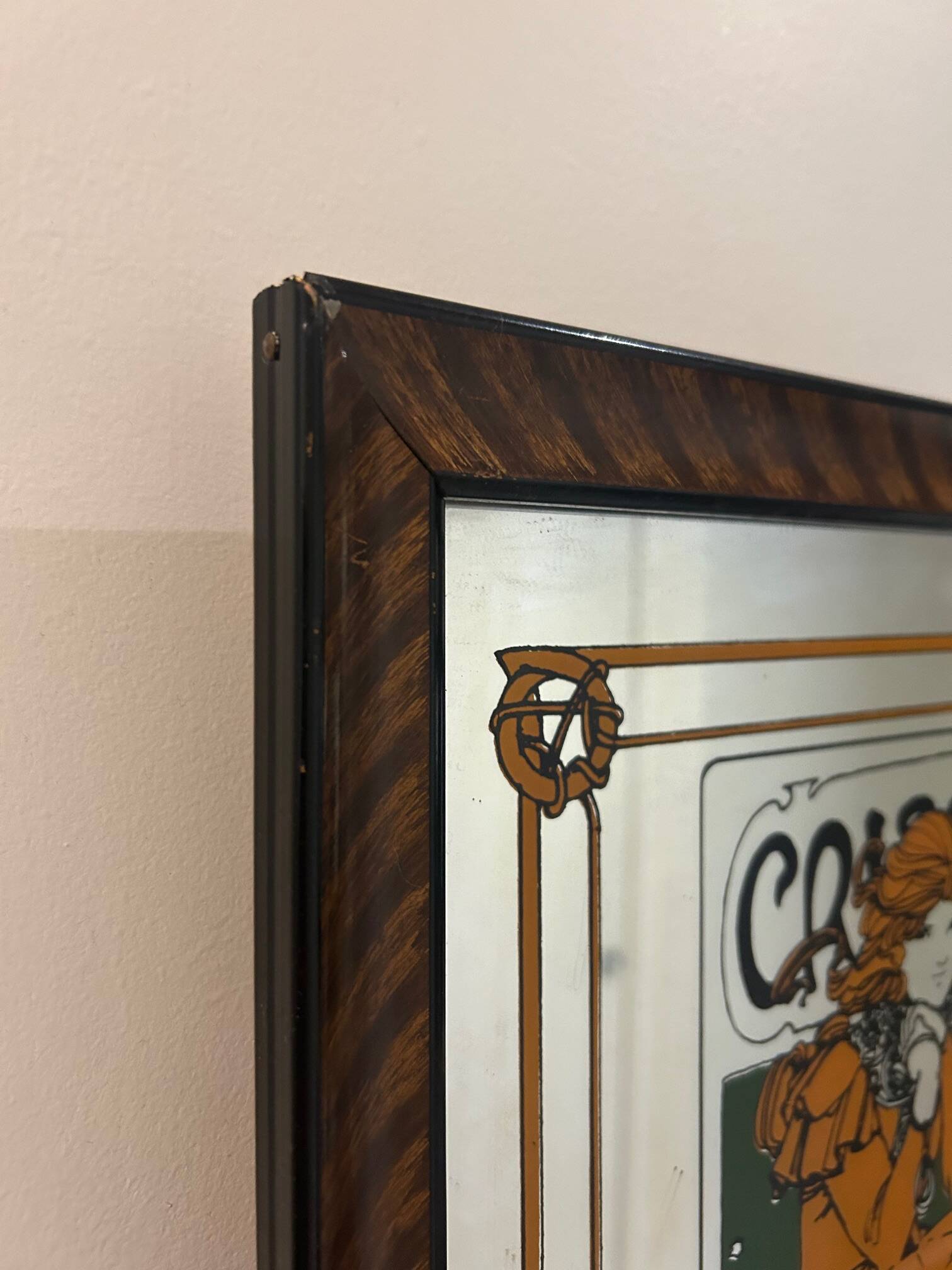 mirror 70s Mucha Crissant