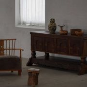 Danish baroque oak buffet from the early 18th century, carved details, 1700-1750.