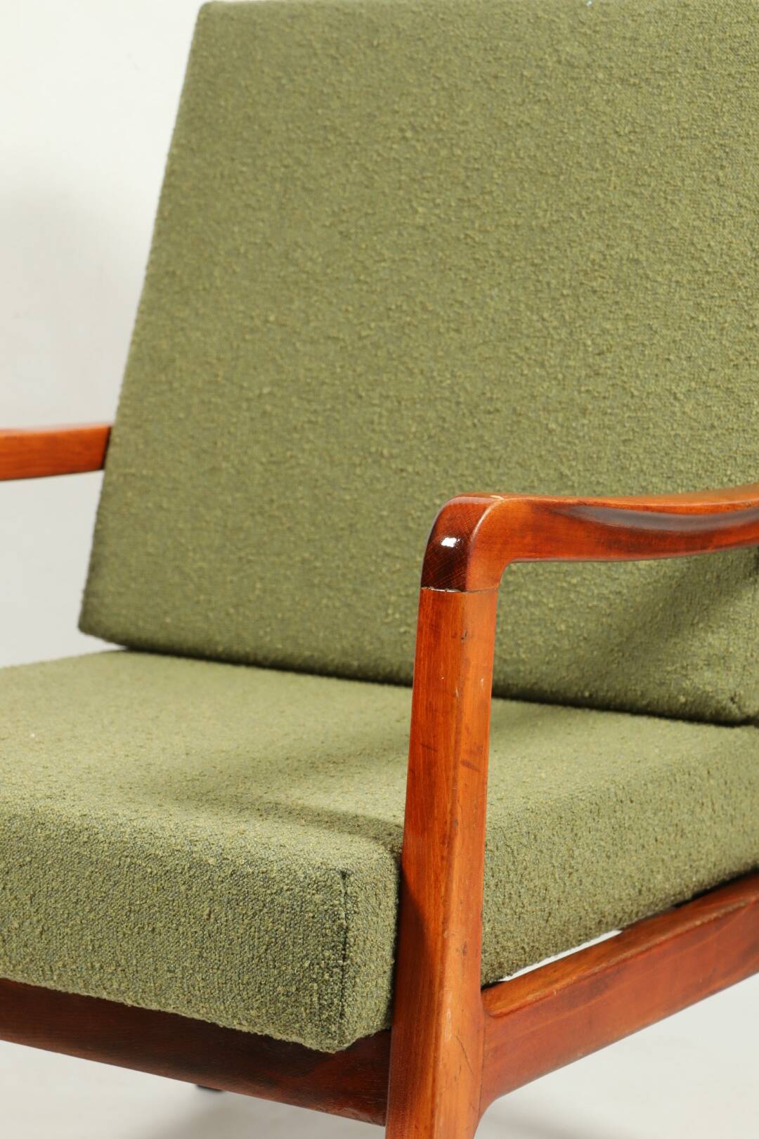 Fauteuil vintage avec coussins et boucles vertes en bois, 1980