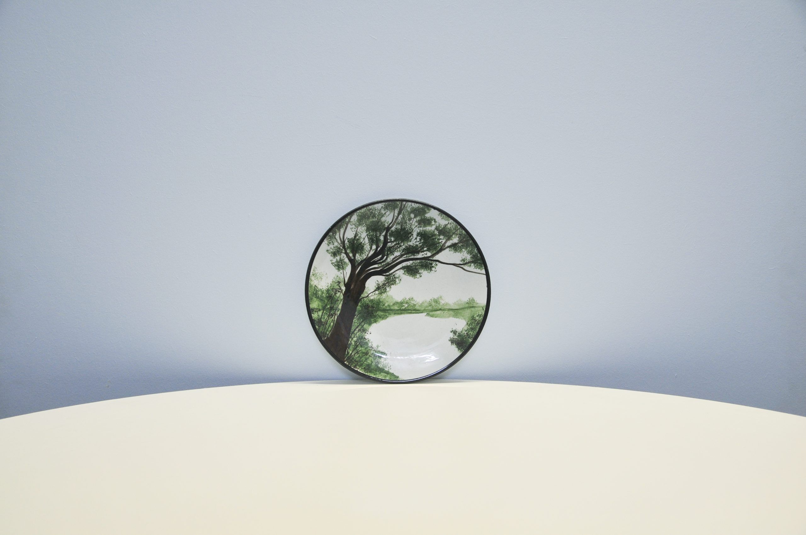 Wall plate in the shape of a vintage tree from Denmark