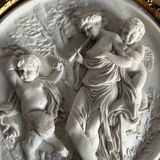 Bas-relief frame