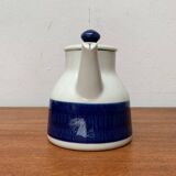 Coffee pot from the Koka Bleu series, Blau, Bla Swedish mid-century by Hertha Bengtson for Rörstrand, 1950s.