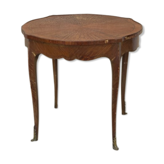 Pedestal table by Maison Krieger